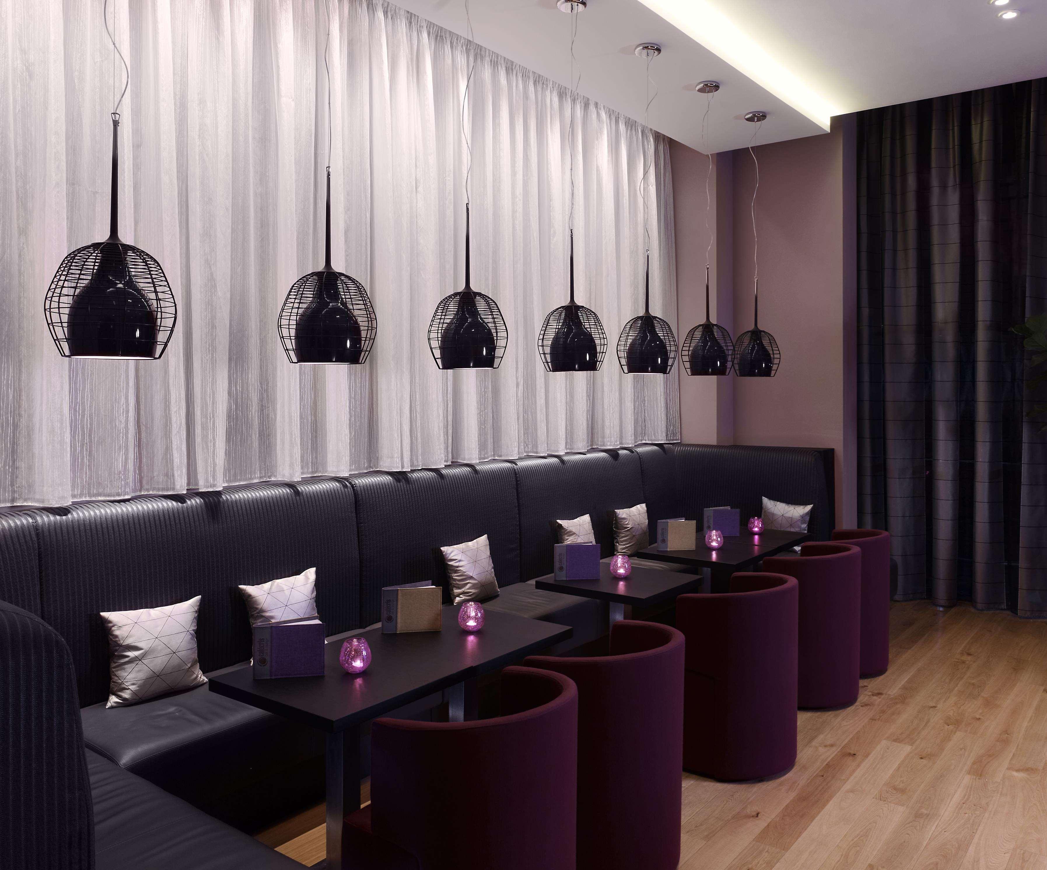 Doubletree By Hilton Oradea Ξενοδοχείο Εξωτερικό φωτογραφία